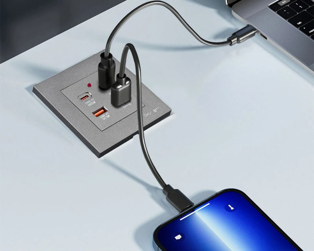White universal wall USB C socket, 20W type-c 4 port 18W USB plug adapter socket, wall mount EU 220 volt power socket