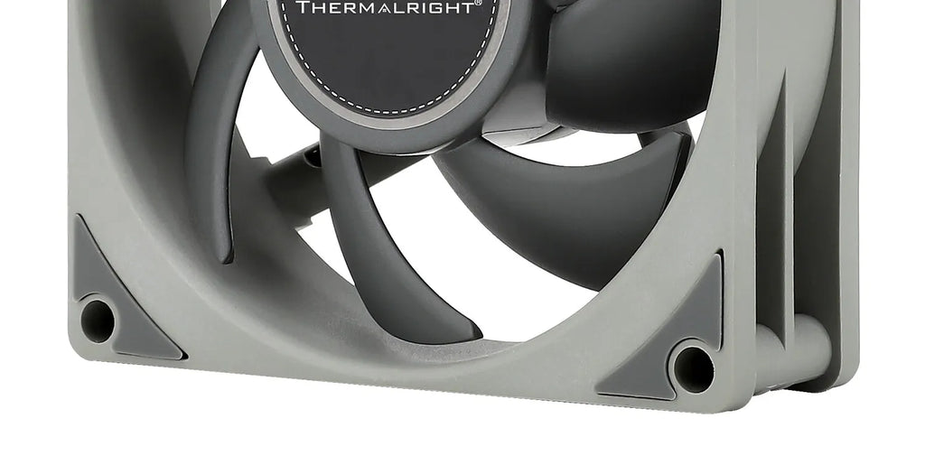 Thermalright TL-B8 8CM chassis fan S-FDB V2 bearing 8cm chassis fan 4pin PWM 2200RPM
